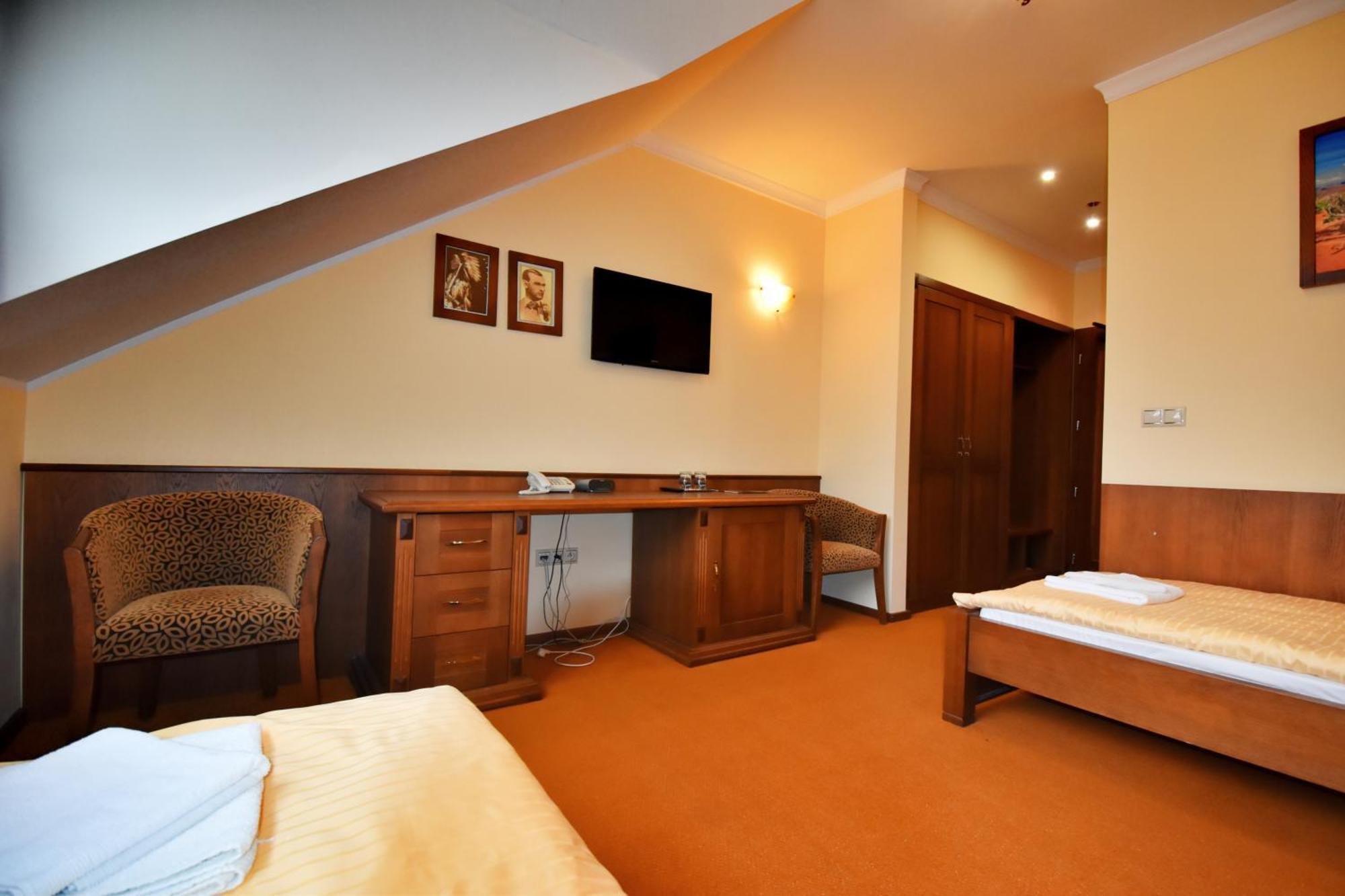 Country Saloon Bela Hotel Стая снимка