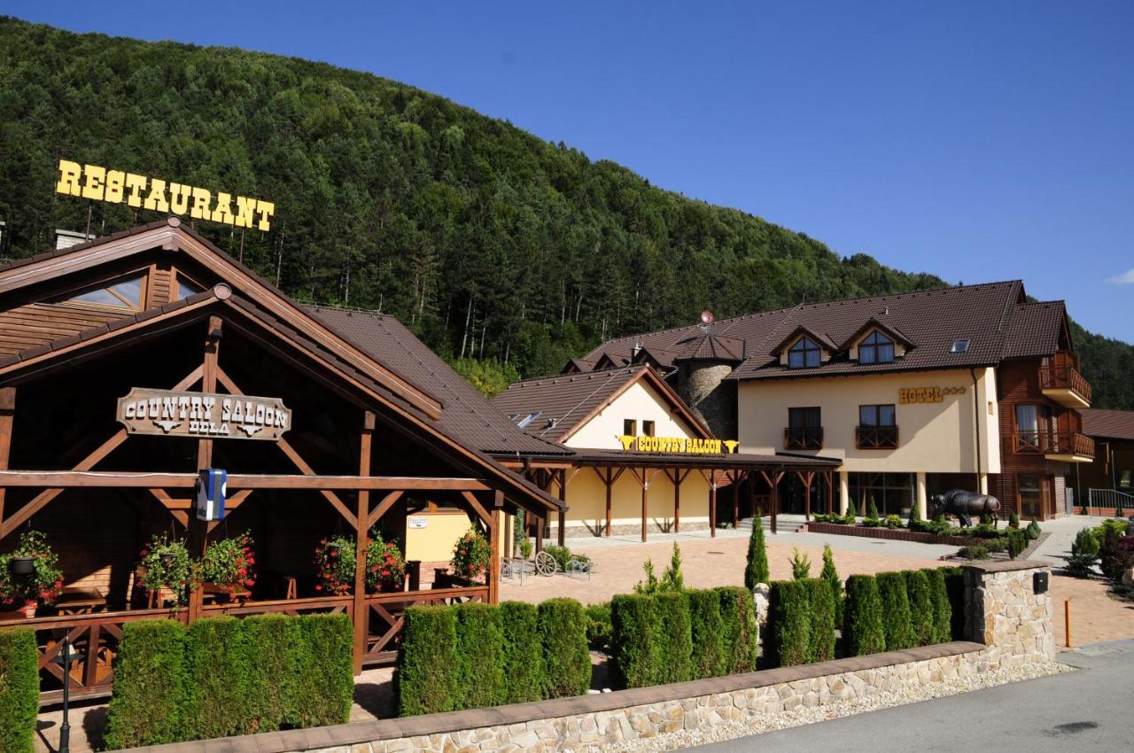 Country Saloon Bela Hotel Екстериор снимка